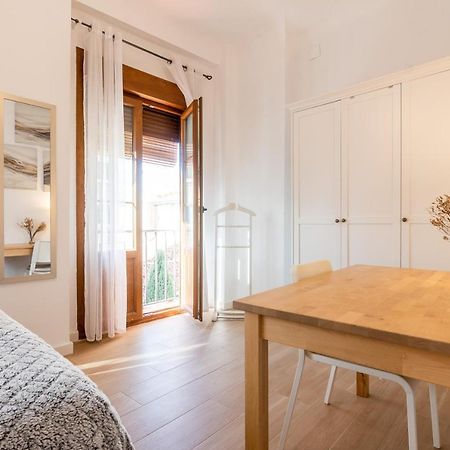 Tuguest Plaza Pescaderia - Catedral Apartment Granada Luaran gambar