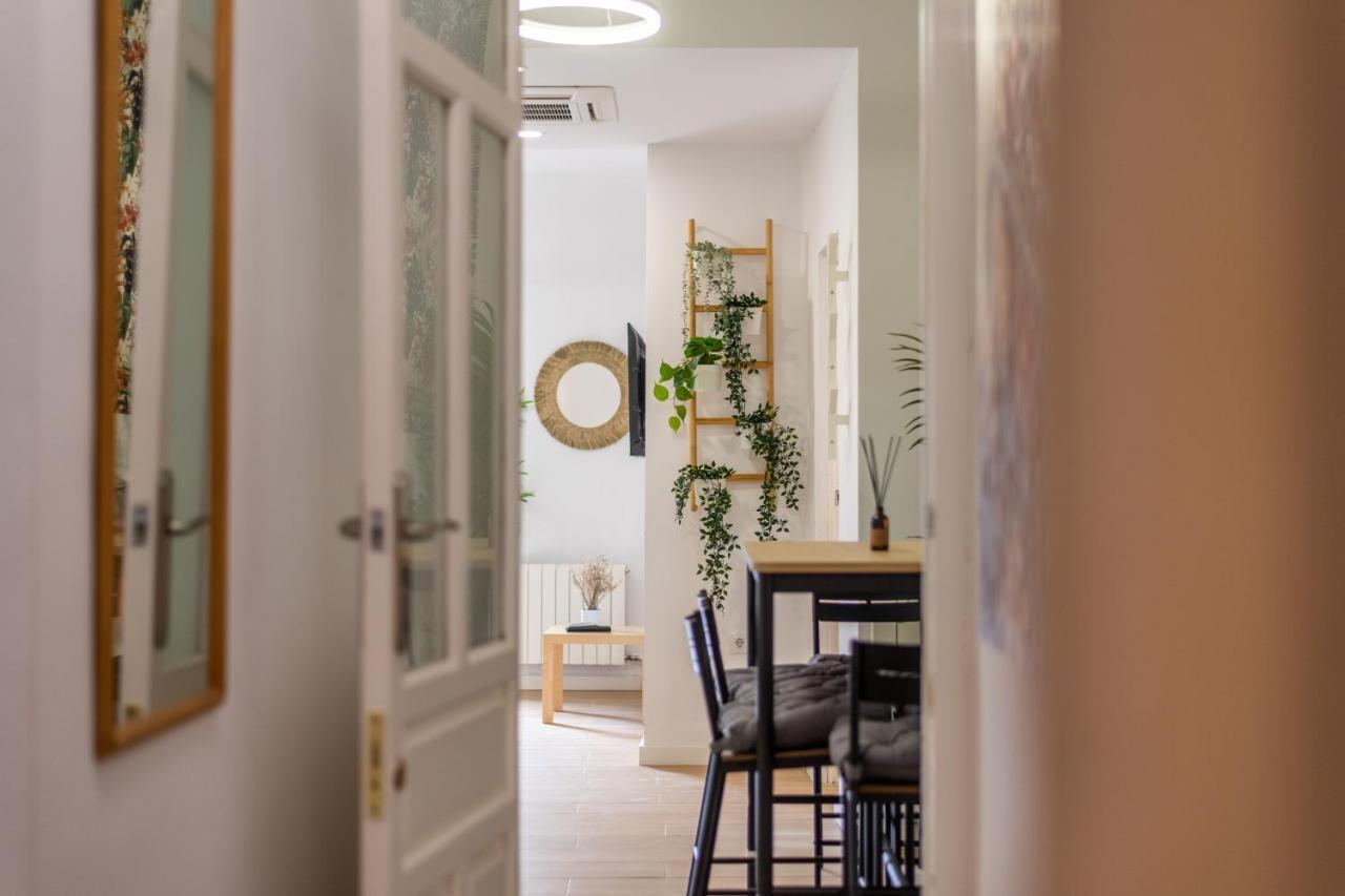 Tuguest Plaza Pescaderia - Catedral Apartment Granada Luaran gambar