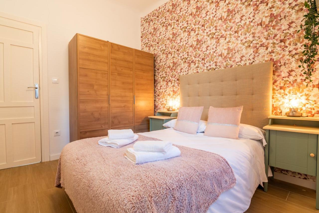 Tuguest Plaza Pescaderia - Catedral Apartment Granada Luaran gambar