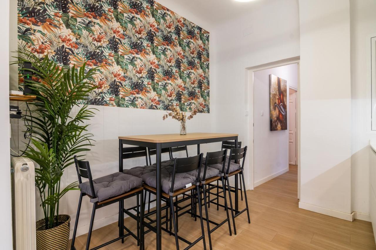 Tuguest Plaza Pescaderia - Catedral Apartment Granada Luaran gambar