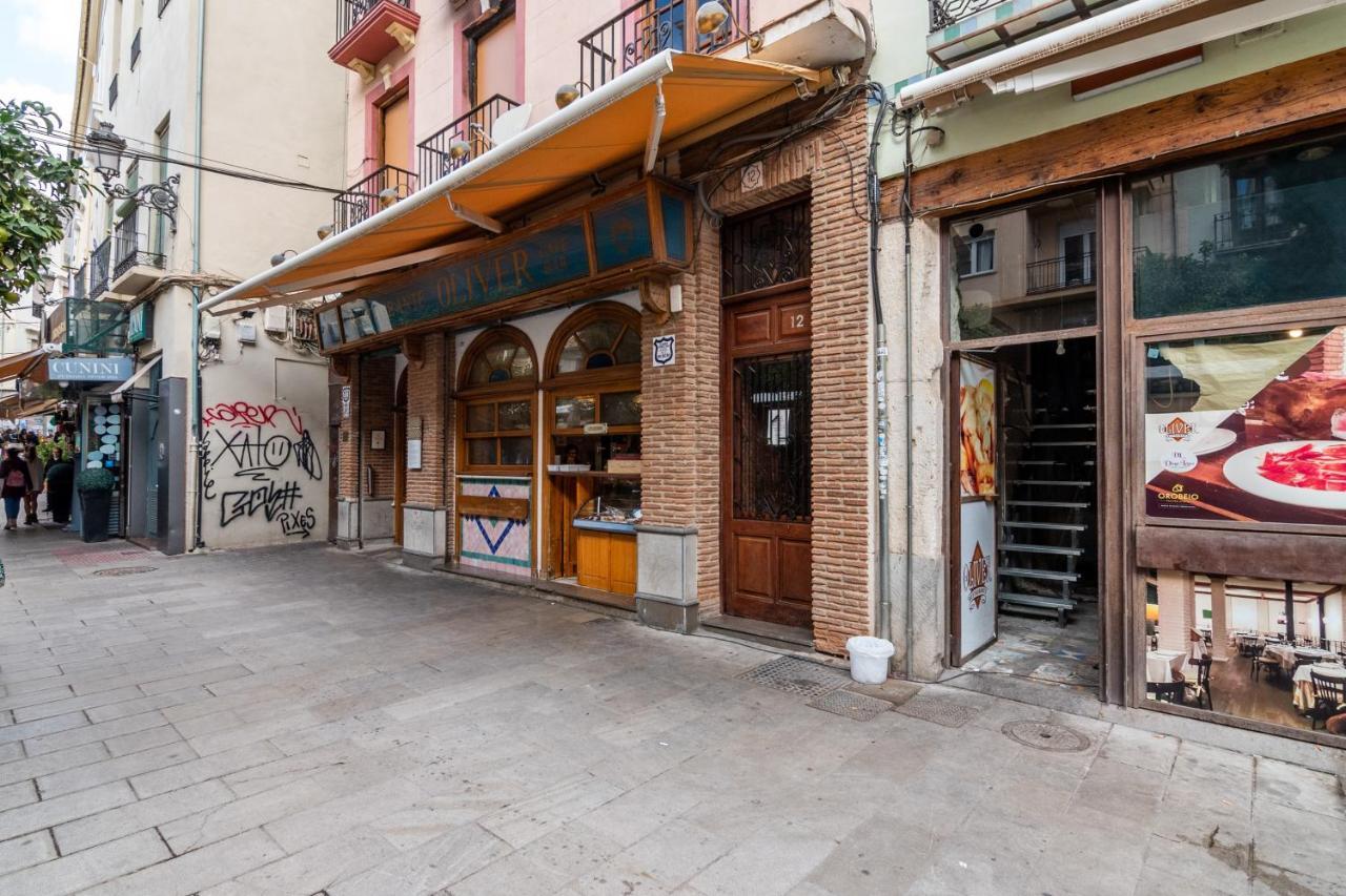 Tuguest Plaza Pescaderia - Catedral Apartment Granada Luaran gambar